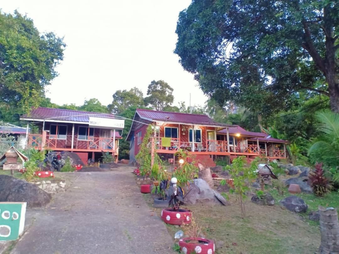 Mukut Coral Chalet Kampong Mukut Ngoại thất bức ảnh